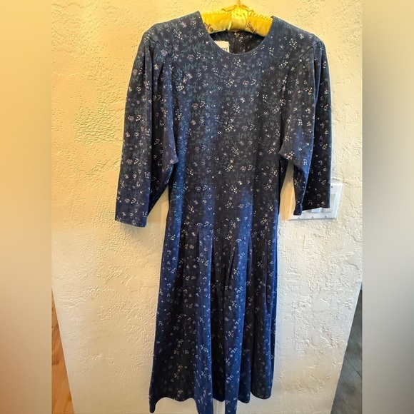 paquette too Dresses & Skirts - Vintage Paquette Too Chic Long Sleeve Floral Dress in Navy Women’s Sz 14